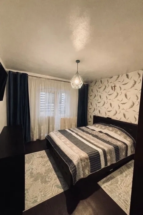 3 Camere Decomandat 80mp Etaj Intermediar Loc Parcare+Boxa zona Lunca Cetatuii — imagine 4