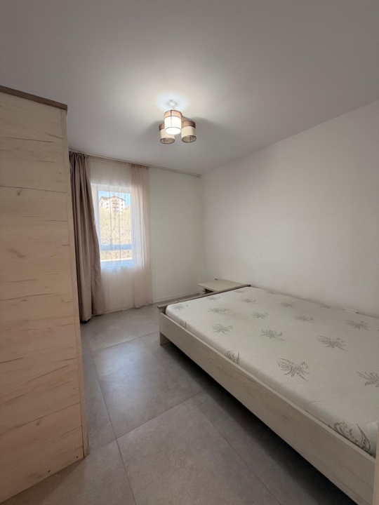 2 camere Decomandat - Liber- Pacurari - Contemporan- 110000 euro
