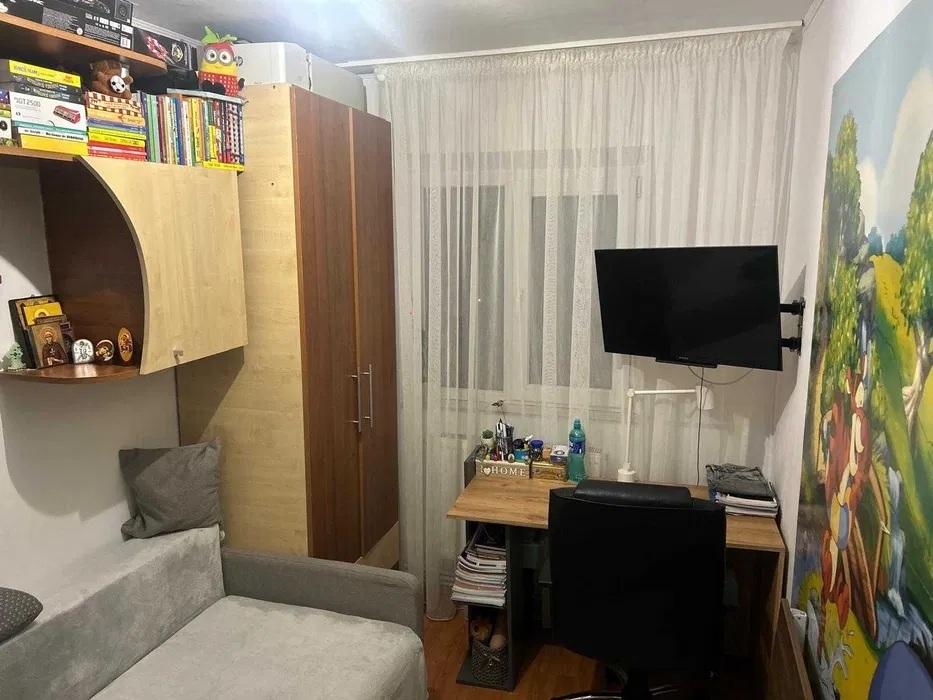 3 camere decomandat zona nicolina 1 in spate la lidl — imagine 1