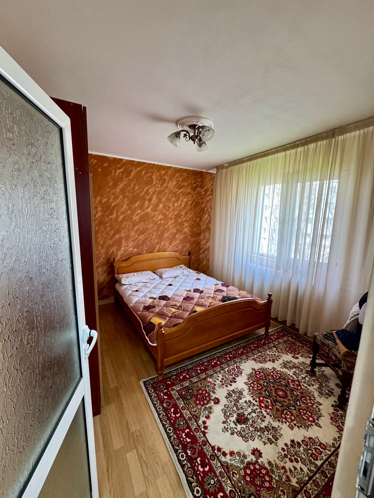 PODU ROS - RESTAURANT ODEON - 2 CAMERE - 52MP - ETAJ INTERMEDIAR - GEAM LA BAIE - 79.990 EURO — imagine 4