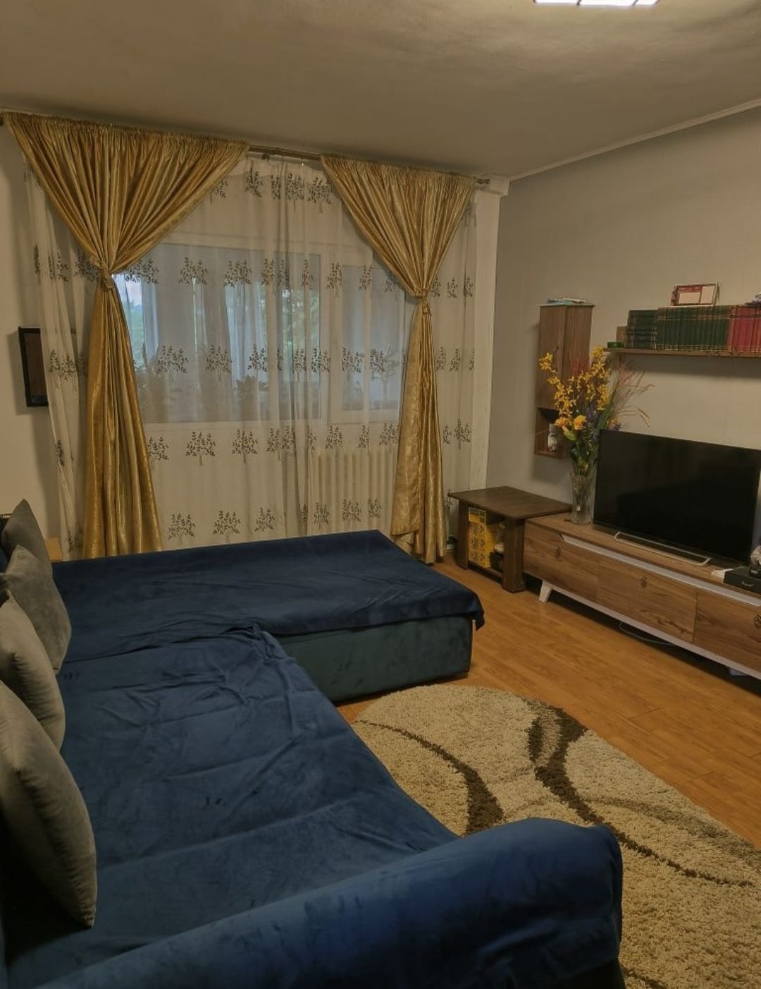 3 Camere Decomandat -Bulevardul Chimiei-Iulius Mall-bloc 80'