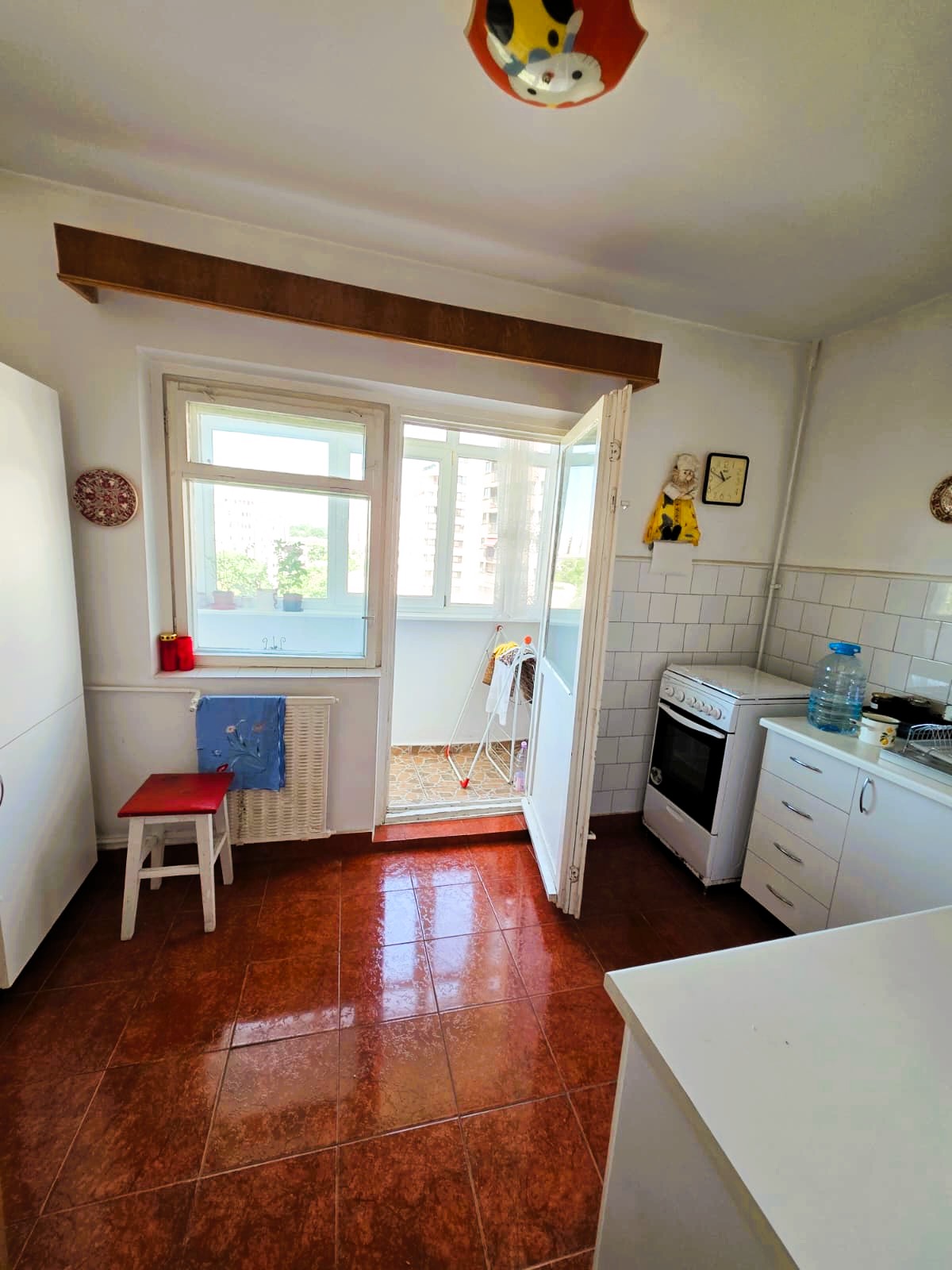 Oancea -Spital Sf Maria-2 Camere Decomandat 63mp-bloc 1990-etaj intermediar — imagine 7