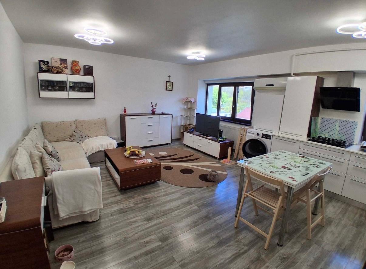 3 camere D- Pacurari bulevard - 70 mp - etaj 3 - 152000 euro