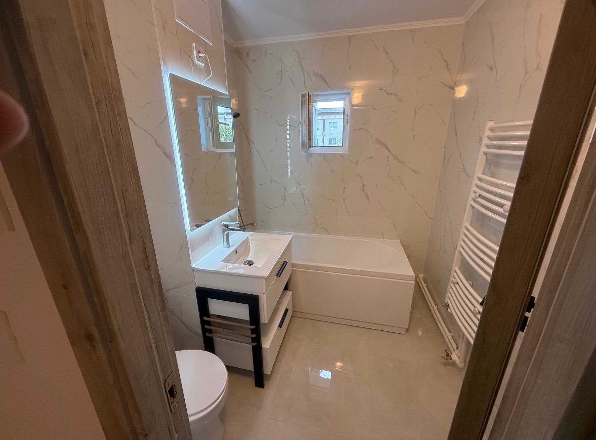 2 Camere RENOVAT - Zona Canta - Etaj intermediar - Proximitate Profi / Statiile CTP